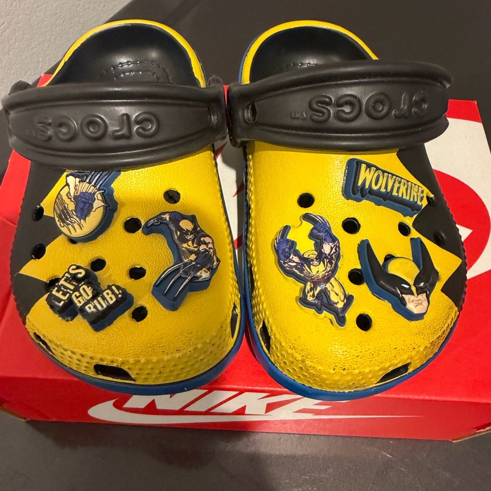 Marvel toddler Wolverine Yellow and Black Slippers